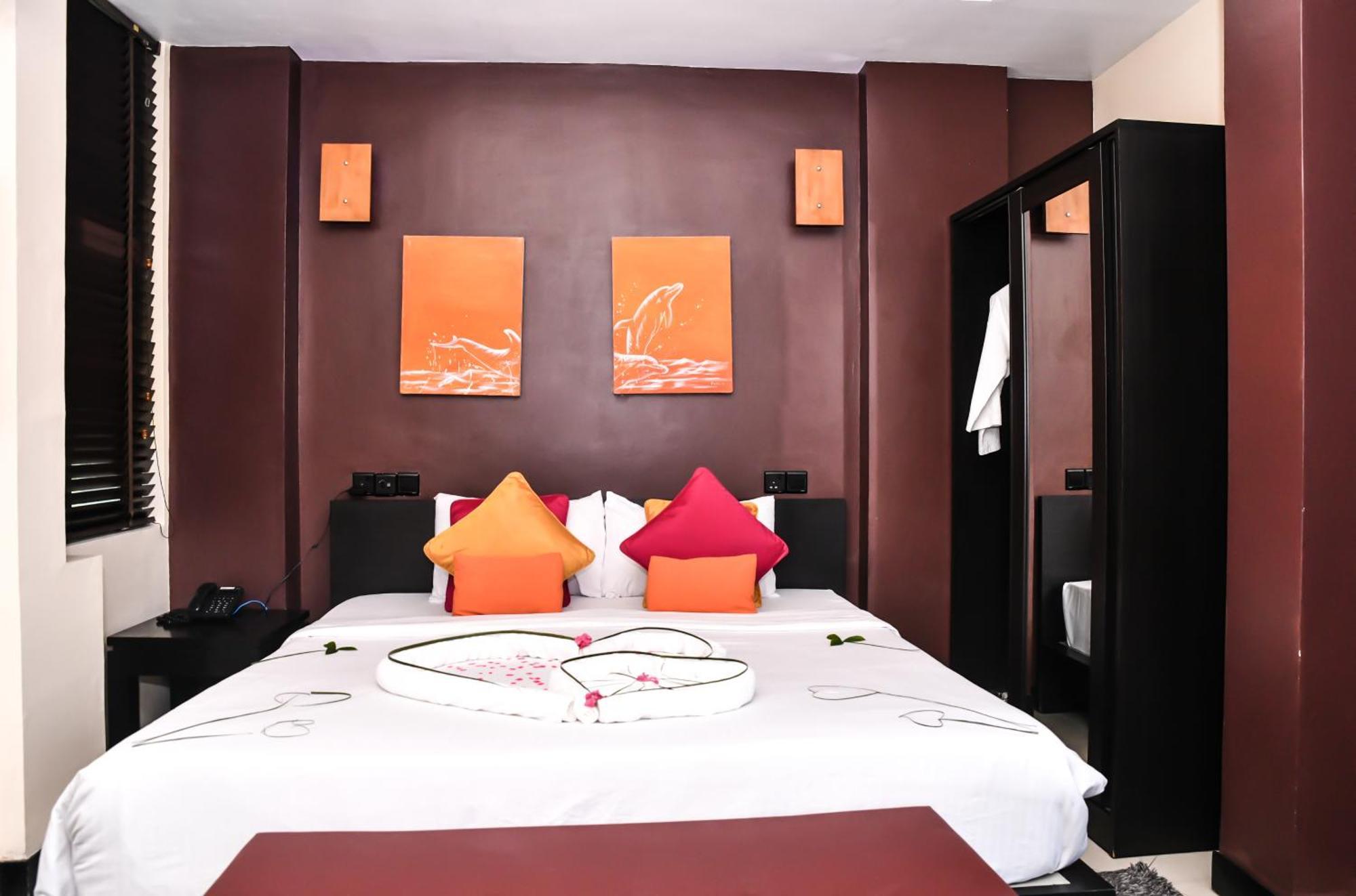 Hotel The Beehive Malé Exterior foto