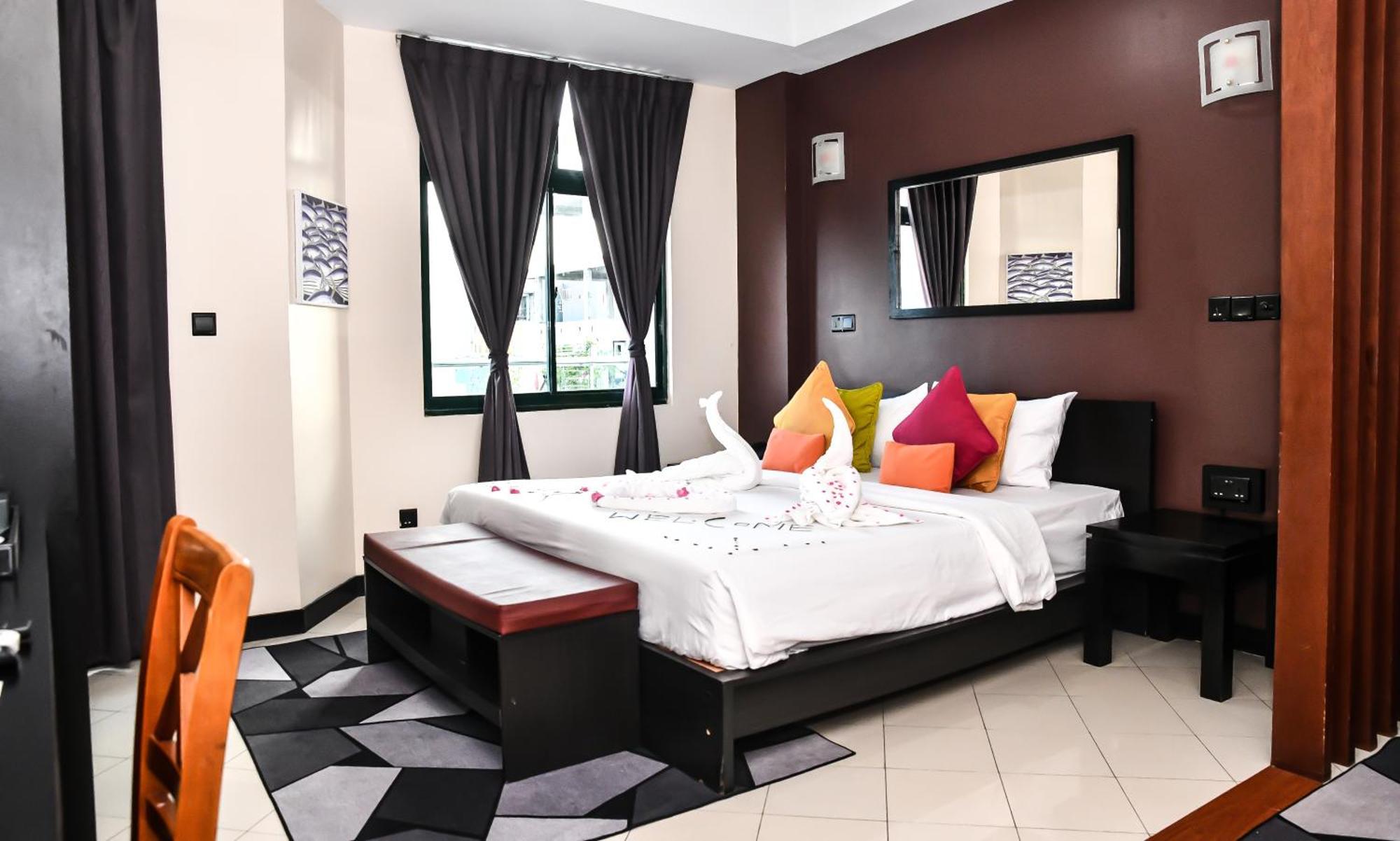 Hotel The Beehive Malé Exterior foto